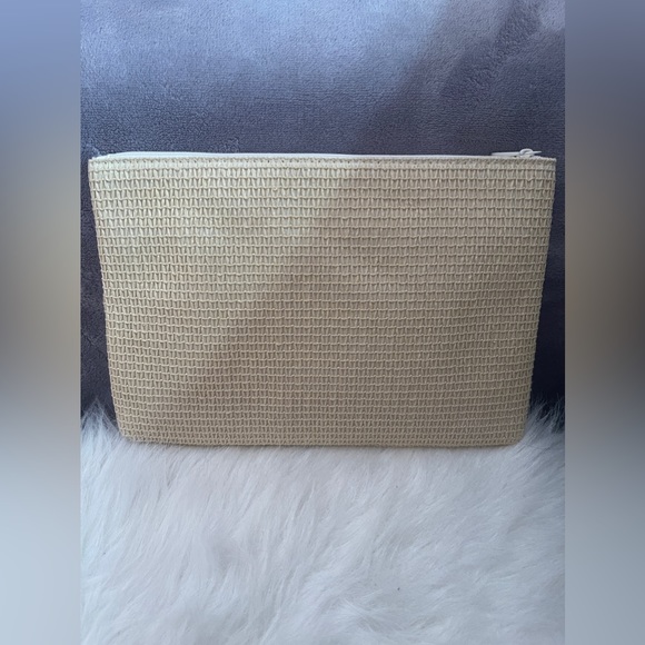 Dior Raffia Pouch - Picture 3 of 3